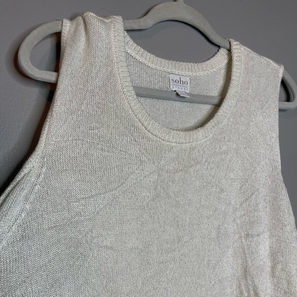 Soho New York & Company Cold Shoulder Metallic Ivory Knit Sweater Size XL Casual - Picture 2 of 9